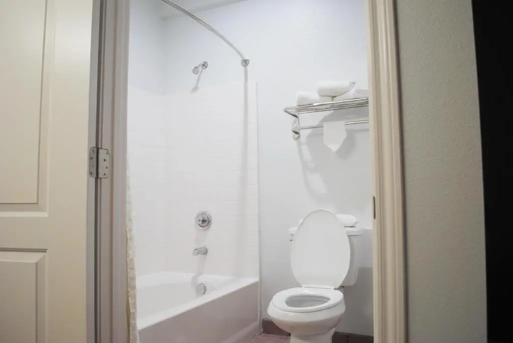Bestway Inn 8